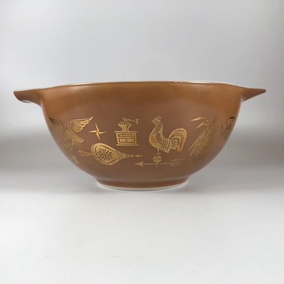 Pyrex Brown Ovenware Early American Eagle Cinderella 1 ½ QT Mixing Bowl 442 - Picture 1 of 10